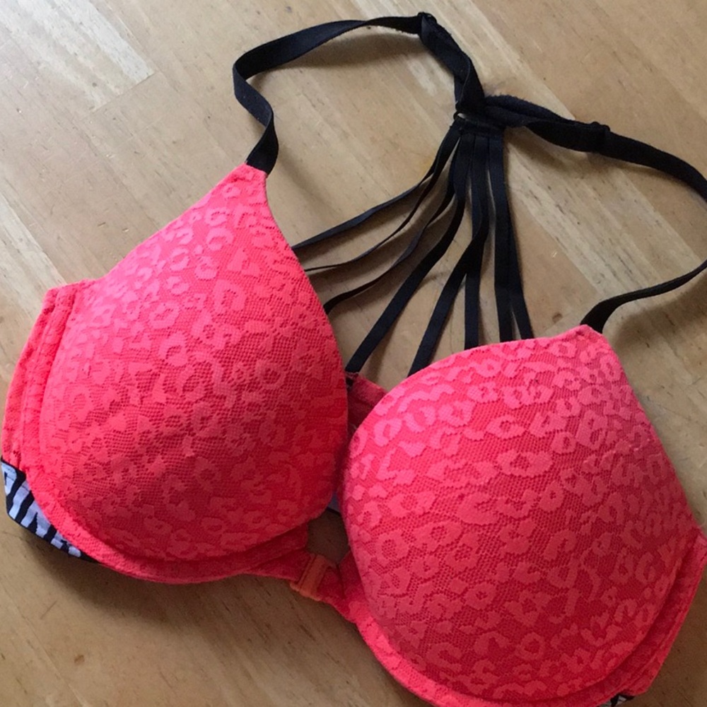 Sex pot pigeonnant bra👩🏻‍🚀🌔VS